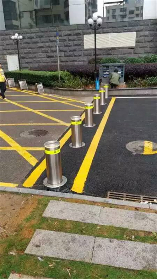 升降路桩